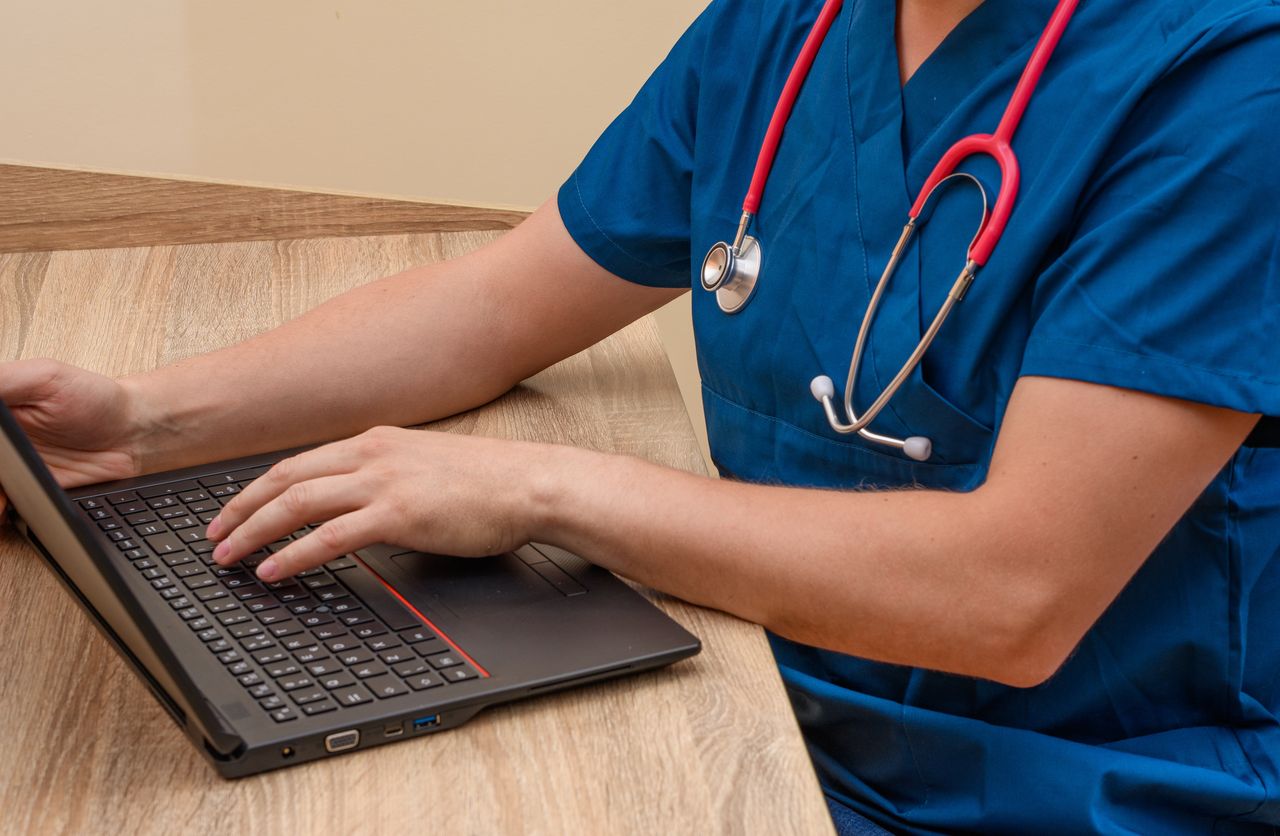Szpital ma 12 mln zł strat. Lekarz dostał 1600 zł/h