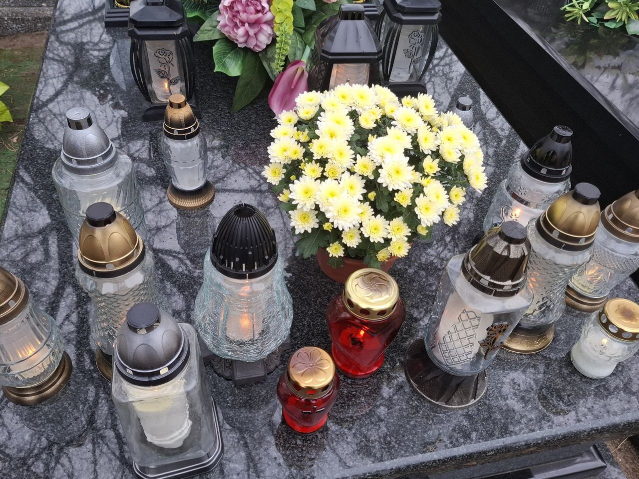 Zasiłek pogrzebowy wzrósł do 7 tysięcy złotych. A może jeszcze bardziej