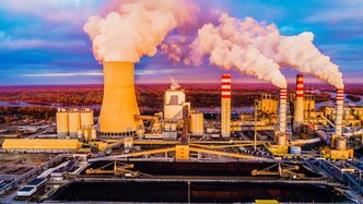 Największy blok energetyczny w Polsce stanie na 3 tygodnie