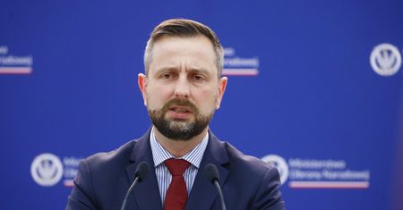 Co się stało na granicy? Szef MON ujawnia szczegóły