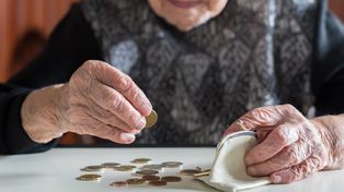 Nawet 50 proc. zniżki. Wystarczy mieć 60 lat, by otrzymać specjalną kartę