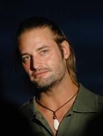 Josh Holloway mutantem w rajstopach