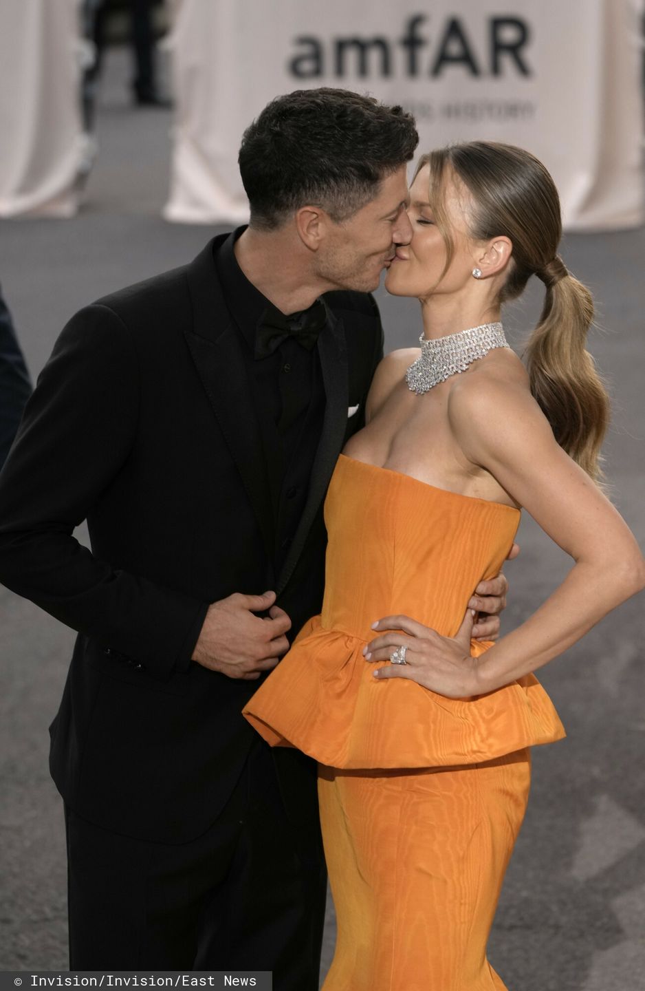 Anna i Robert Lewandowscy na gali amfAR