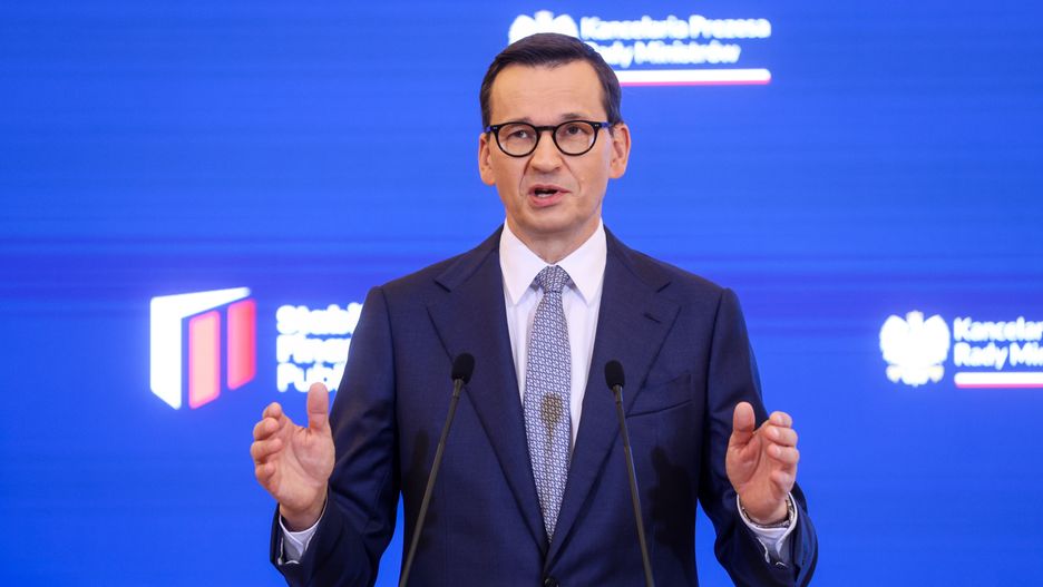 Warszawa, 25.10.2023. Premier Mateusz Morawiecki na konferencji prasowej w siedzibie Kancelarii Prezesa Rady Ministrów w Warszawie, 25 bm. Spotkanie dot. m.in. budżetu państwa. (aldg) PAP/Rafał Guz