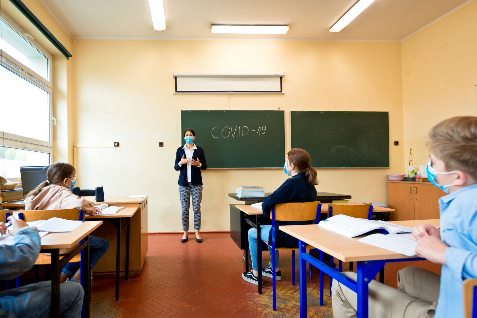 Powrót do szkoły. Wytyczne MEN, MZ i GIS. Dzieci i rodzice muszą to wiedzieć