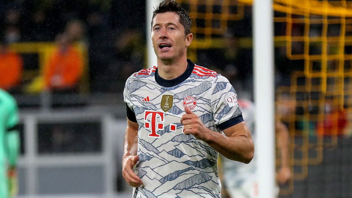 PAP/EPA / Na zdjęciu: Robert Lewandowski