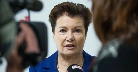 "Ja na razie czarno to widzę". Gronkiewicz-Waltz od razu wtrąciła