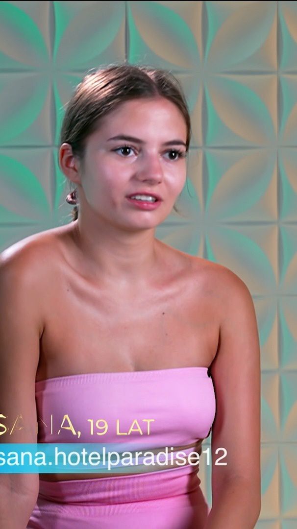 Roksi z "Hotelu Paradise"