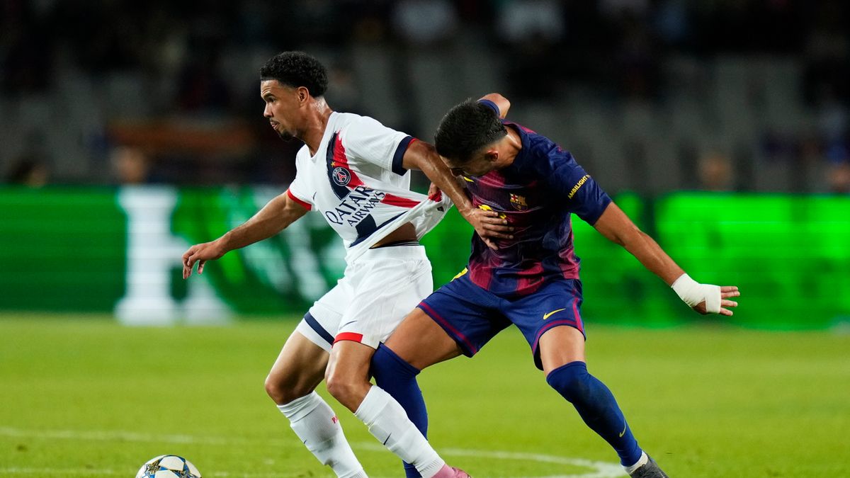 PAP/EPA / Na zdjęciu: mecz FC Barcelona - PSG w ramach LM