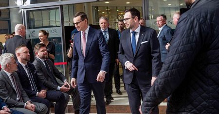 Orlen ściąga nadwyżki z Czech i Litwy. Ogranicza też eksport asfaltów