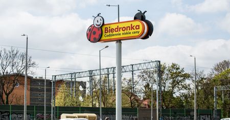 Biedronka podpowie, ile trzeba biegać, żeby spalić chipsy. Wchodzi nowe oznaczenie