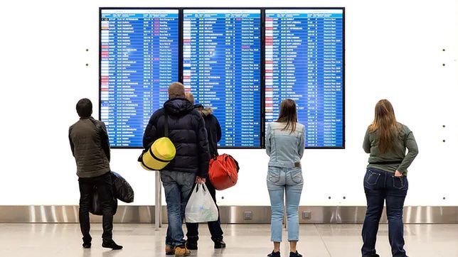 Turyści, którzy wybiorą voucher, nie mają obowiązku wybrać wycieczki w cenie poprzedniego wyjazdu. (iStock.com, Fot: ET1972)