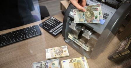 Załamanie złotego. Co dalej z polską walutą?