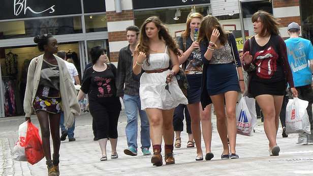 Tajemniczy e-sklep sprzedaje supertanie produkty. Promocja czy oszustwo? 1