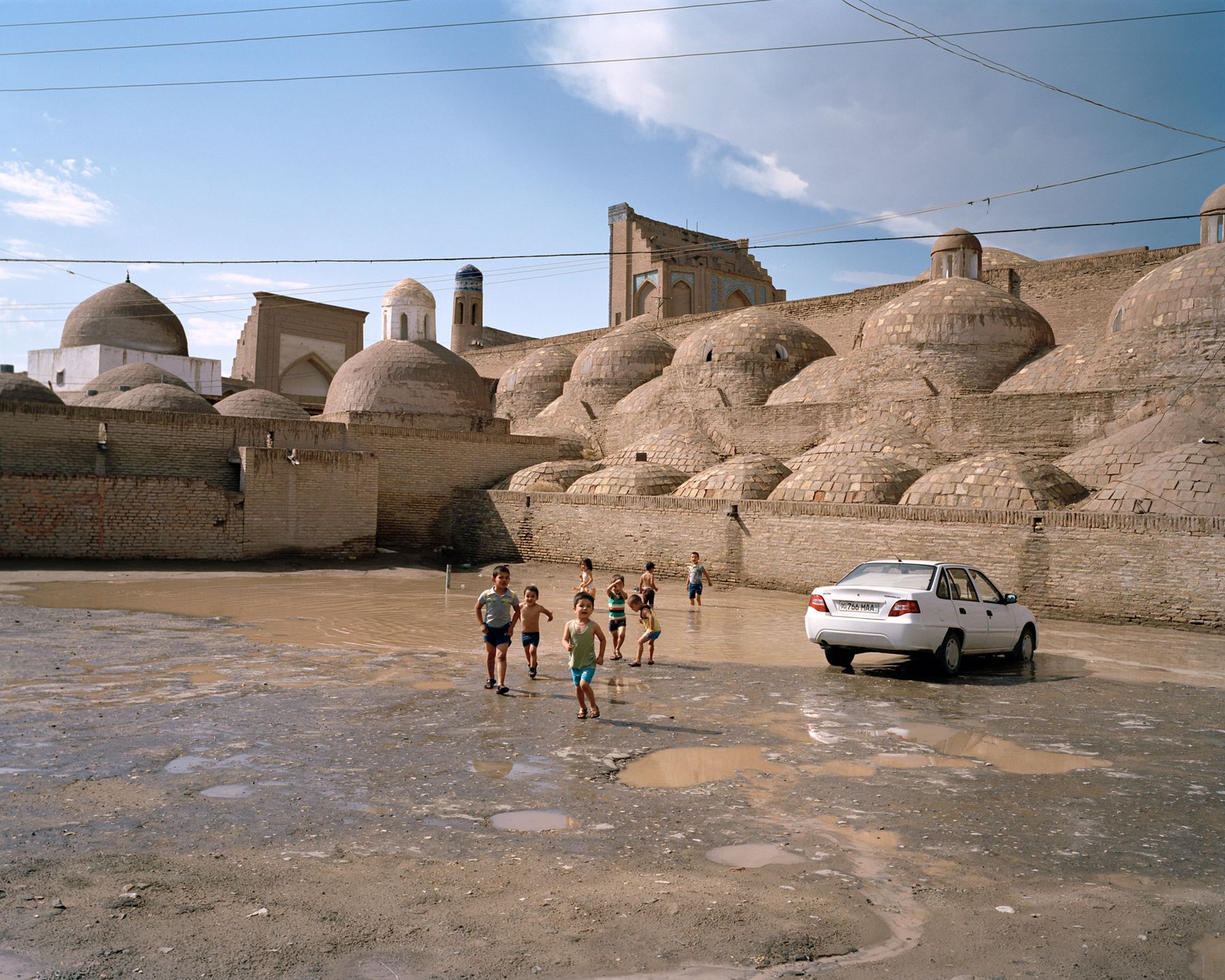 Marco Barbieri sfotografował Uzbekistan, czyli bawełniany raj na pustyni 4