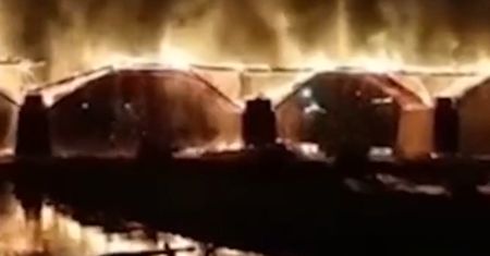 Dramat w Chinach. Zabytkowy most zawalił się po pożarze