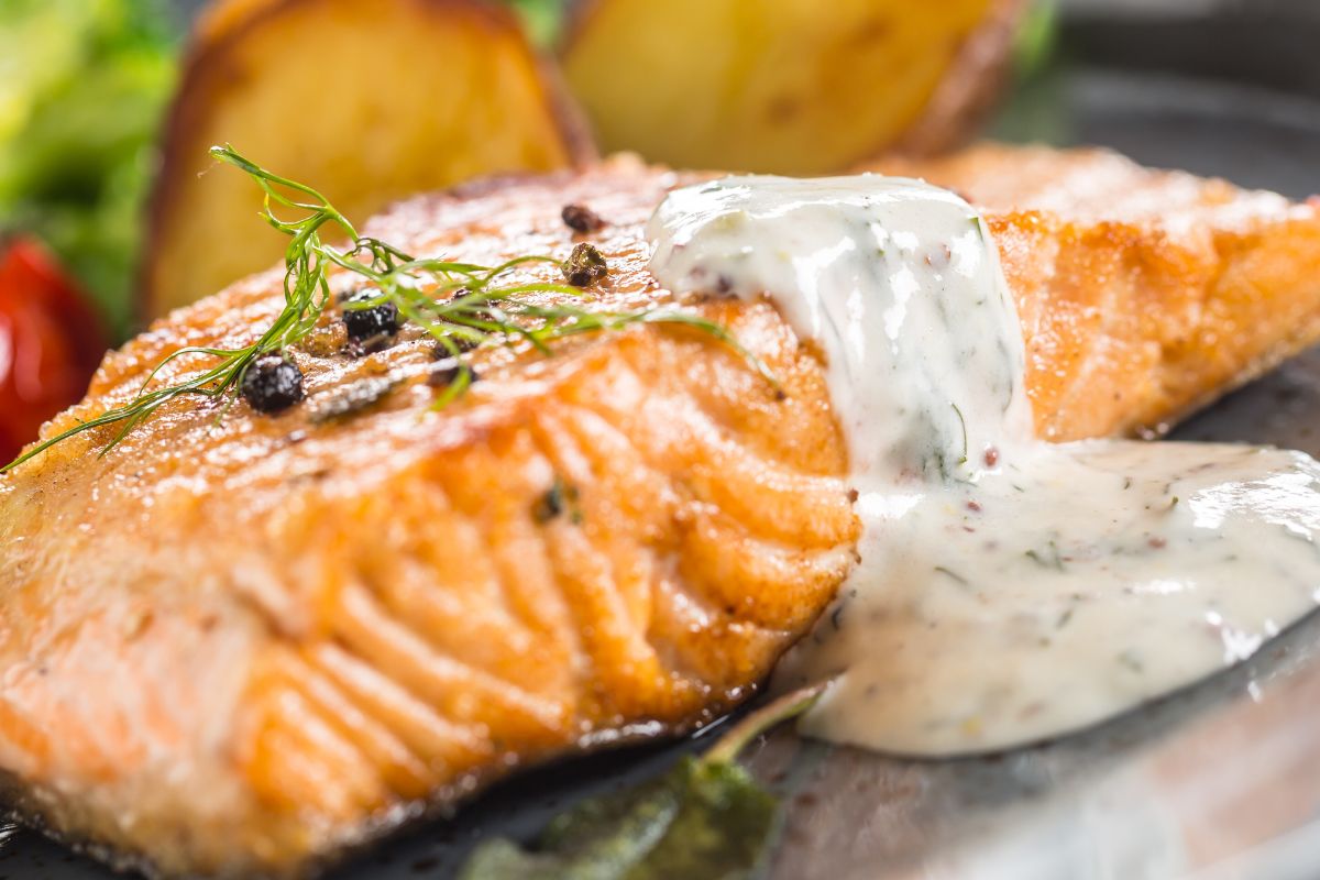 Nie zdążę dobrze usiąść do stołu, a już go nie ma. Ten łosoś to hit w moim domu