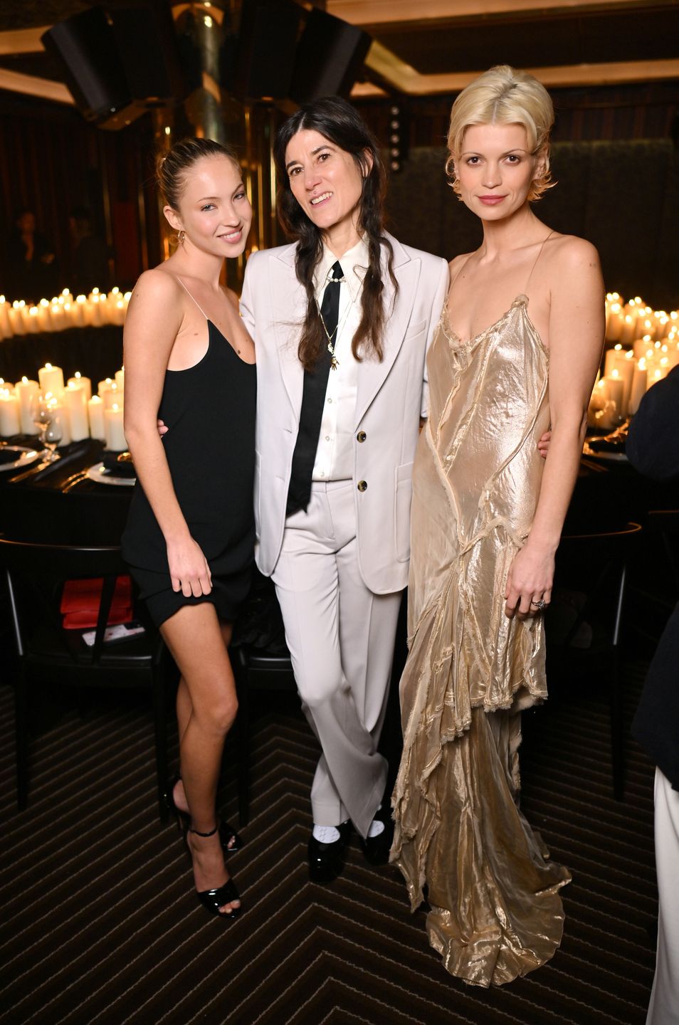 Lila Moss, Bella Freud i Pixie Geldof 