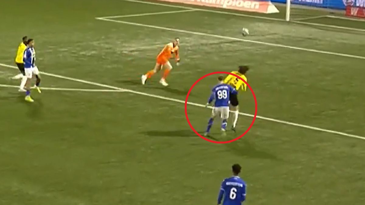 Twitter / ESPNnl / Na zdjęciu: gol Kostorza