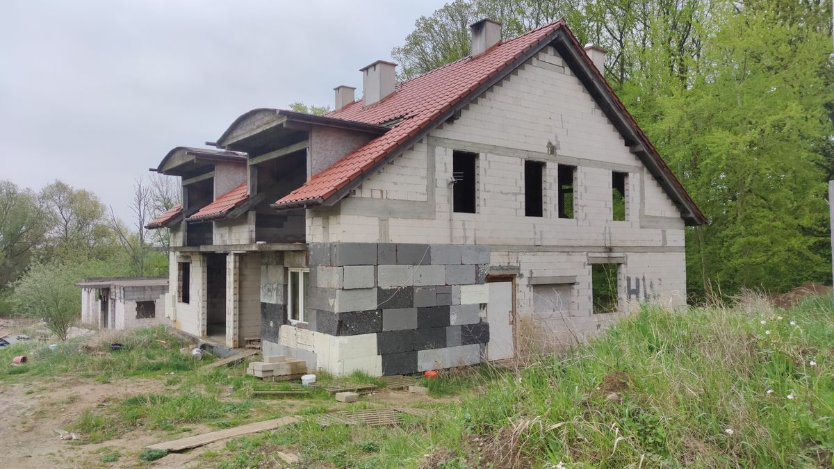 Dla kupujących grunty bardzo ważną kwestią jest to, czy można na nich wybudować dom - letniskowy lub całoroczny.