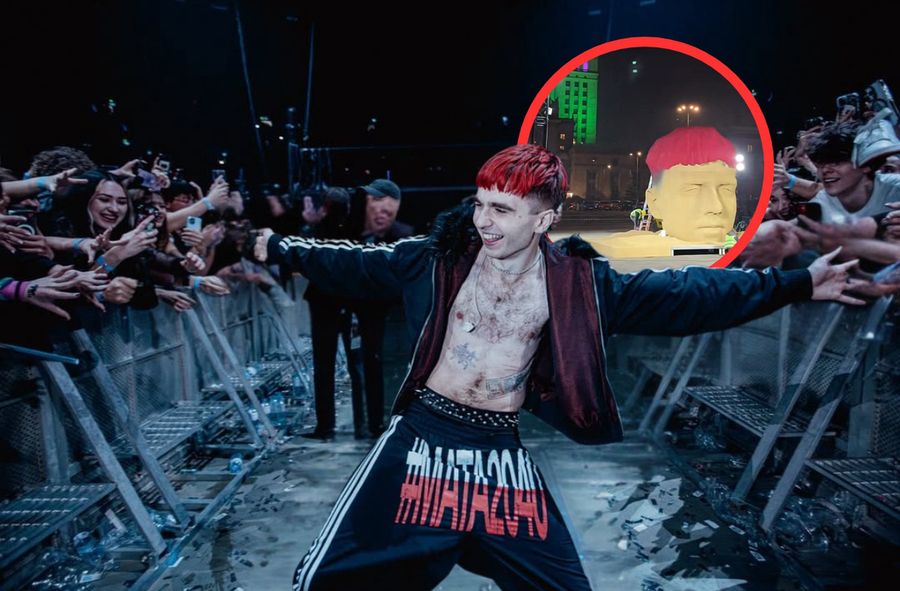 Mata jak Travis Scott. Wielka głowa rapera stanęła pod Pałacem K