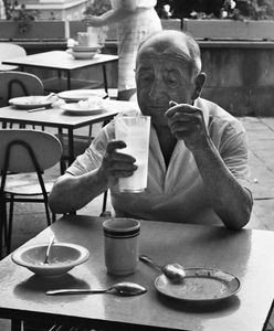 Największe absurdy PRL. Spróbuj odpowiedzieć poprawnie na wszystkie pytania