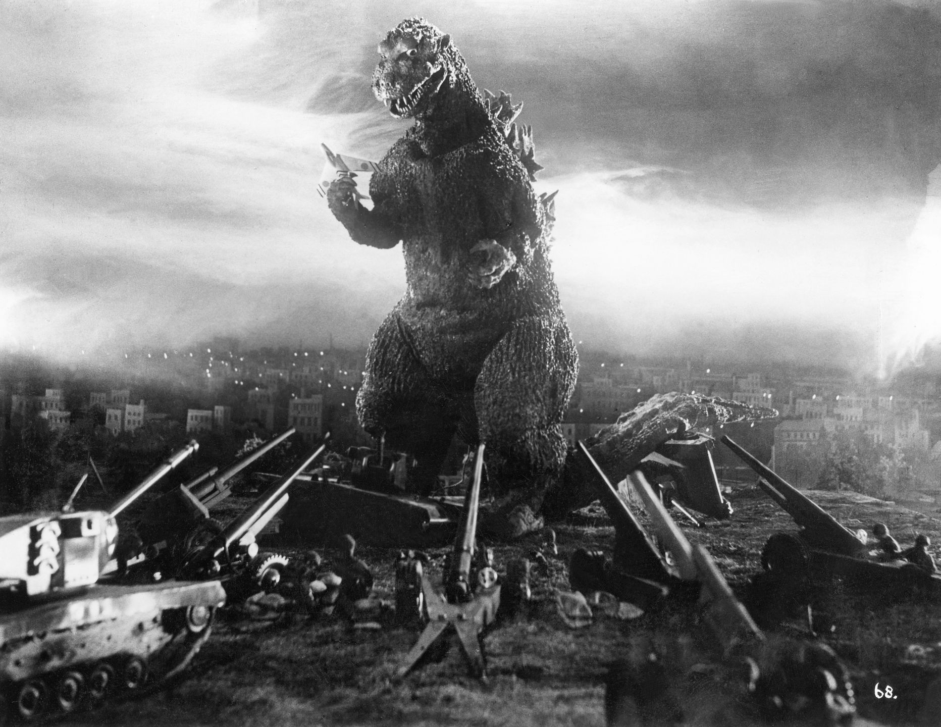 Godzilla - zdjęcie promujące film z 1954 r.