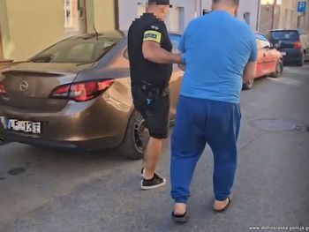 Ustalili adres dilera. Znaleźli u niego blisko 2,5 kg narkotyków