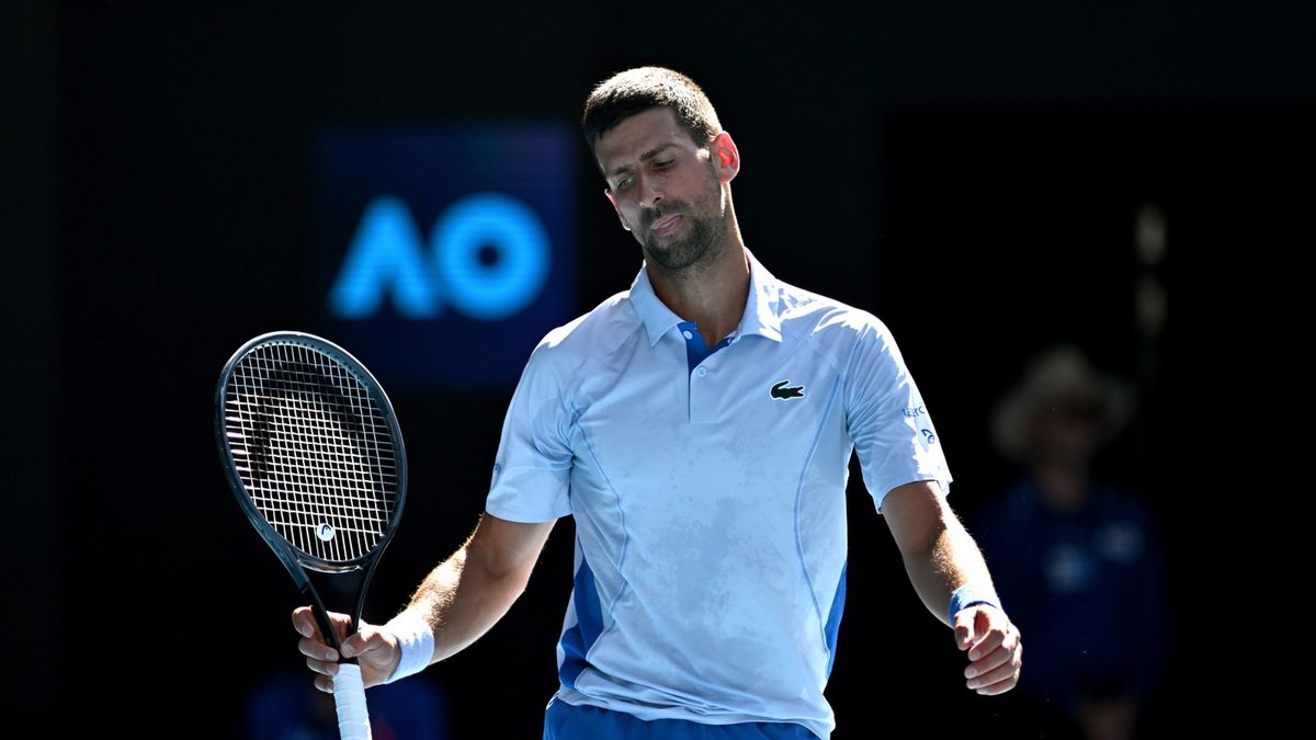 PAP/EPA / Lukas Coch / Na zdjęciu: Novak Djoković