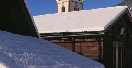 Austria. Lawina odcięła alpejską dolinę od świata. "Przynajmniej białe święta gwarantowane"