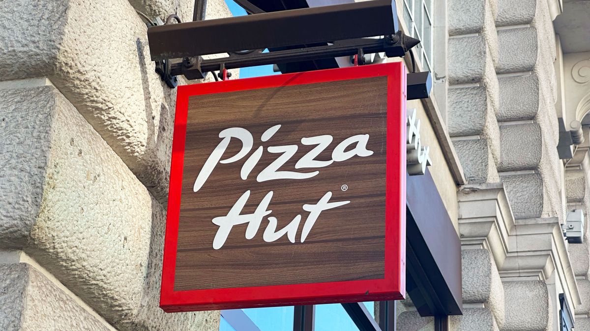 London, England Pizza Hut External Store Sign, The Strand. March 2025, (Photo by Peter Dazeley/Getty Images)