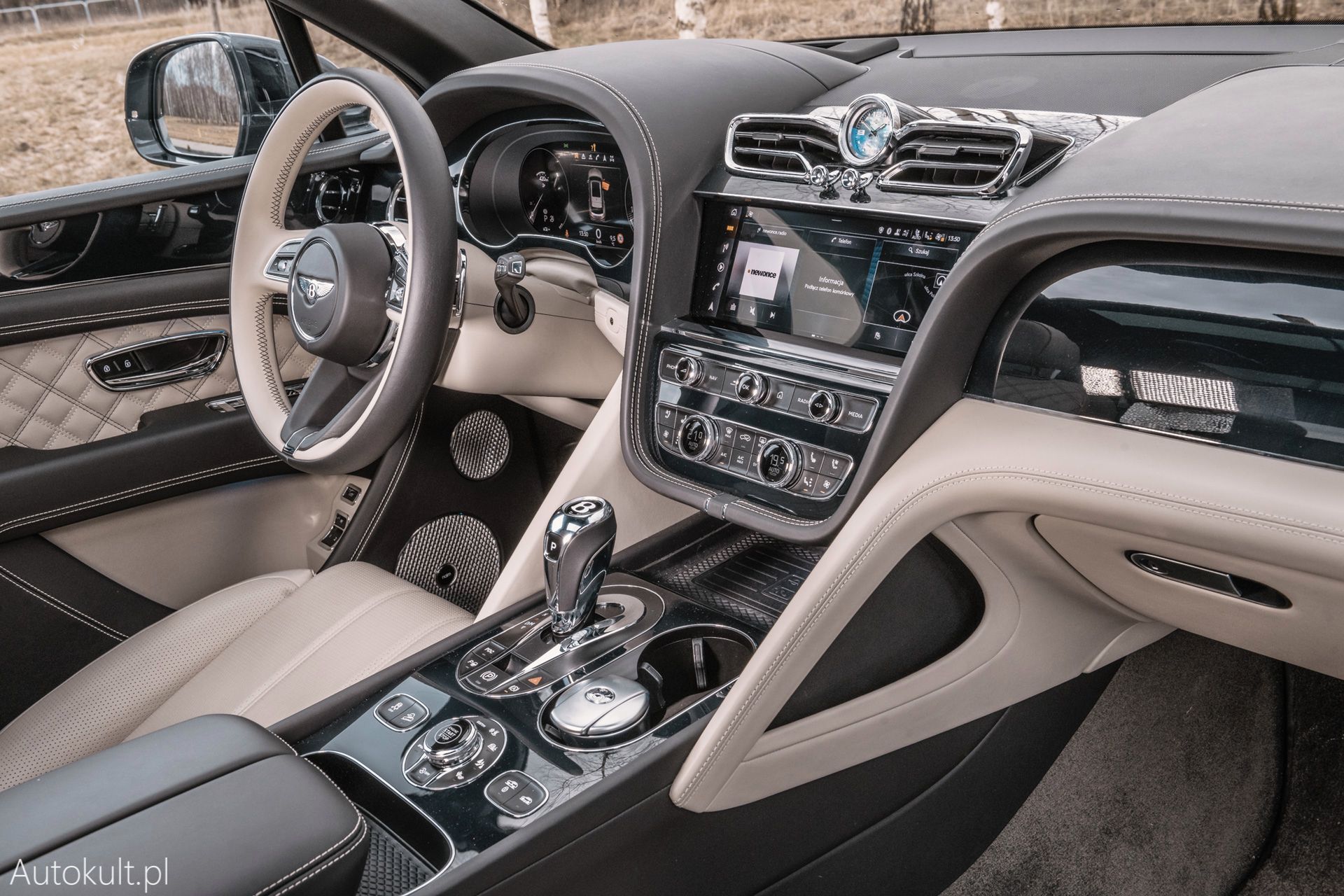 Bentley Bentayga V8 (2021)