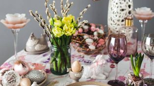 Szukasz inspiracji do wielkanocnych dekoracji? Oto 5 roślin, które doskonale się sprawdzą