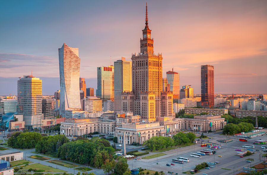 Warsaw to become climate-neutral by 2050. Will the city change?