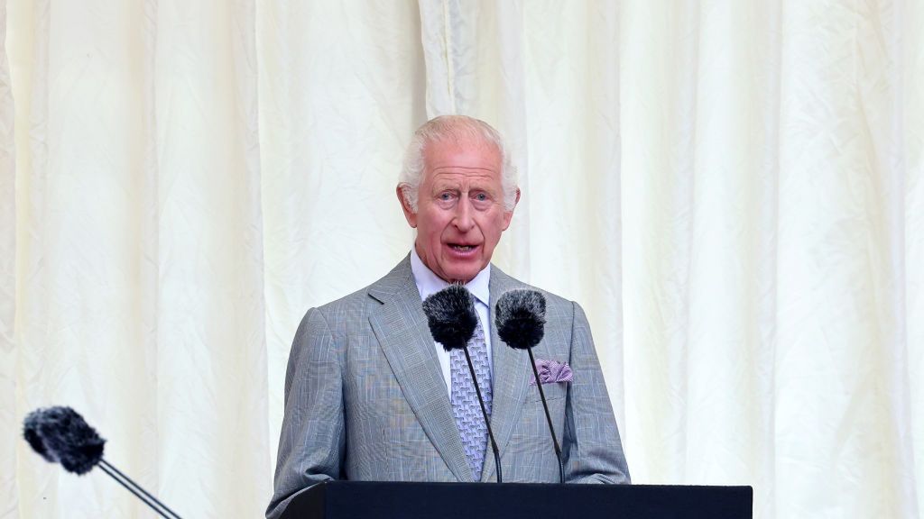 O co prosił król Karol III podczas swojego przemówienia?