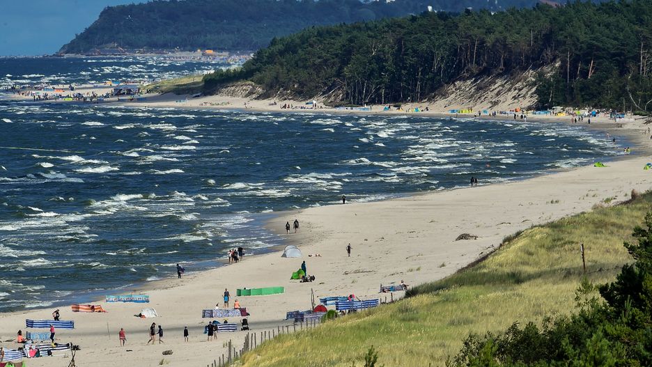 Koronawirus a turystyka. Co musisz wiedzieć zanim wyruszysz w podróż?