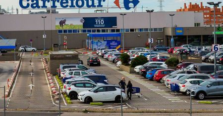 Wyburzą najstarszy hipermarket w Europie. Oto co powstanie w jego miejsce
