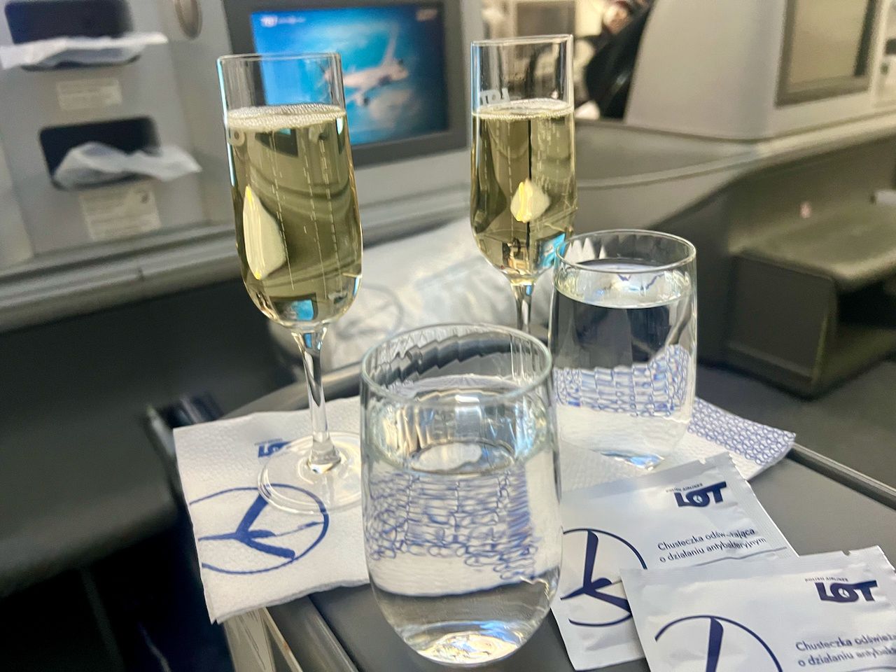 Klasa biznes LOT-u w Boeingu 787 8 Dreamliner