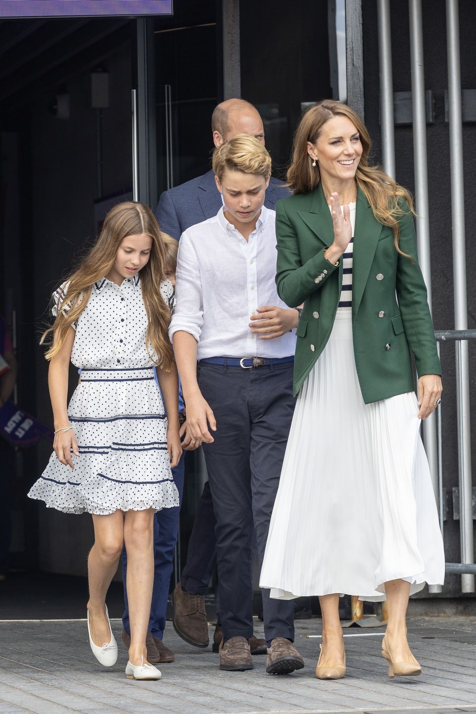 Księżna Kate i książę William z dziećmi 