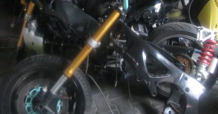 Oława. Kradli motocykle, sprzęt budowlany i narzędzia. Złodzieje w rękach policji