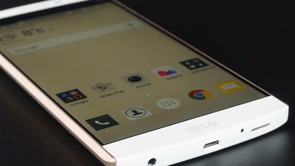 LG V10 – test smartfonu z dwoma ekranami i trzema kamerami 1