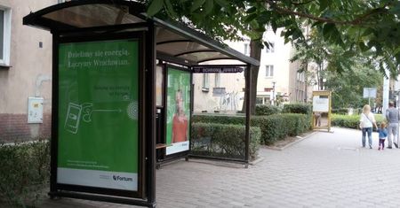 We Wrocławiu podładujesz iPhone'a na przystanku