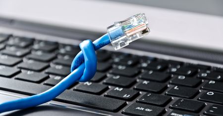 Nadchodzi wolny rynek telekomunikacyjny. Łącza mają przyspieszyć już w przyszłym roku