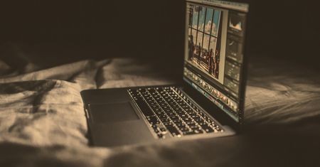 f.lux jest w Windows Store. Tryb nocny Windowsa to za mało