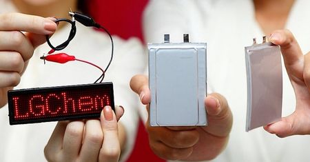 LG już produkuje wygięte baterie, czekamy na wygięty smartfon