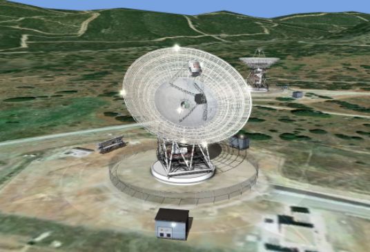 Jak gadamy z satelitami. Garść ciekawostek - Antena zlokalizowana w Hiszpanii. Fot. NASA