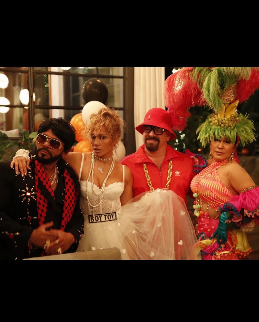 Jennifer Lopez jako Madonna na Halloween 2020