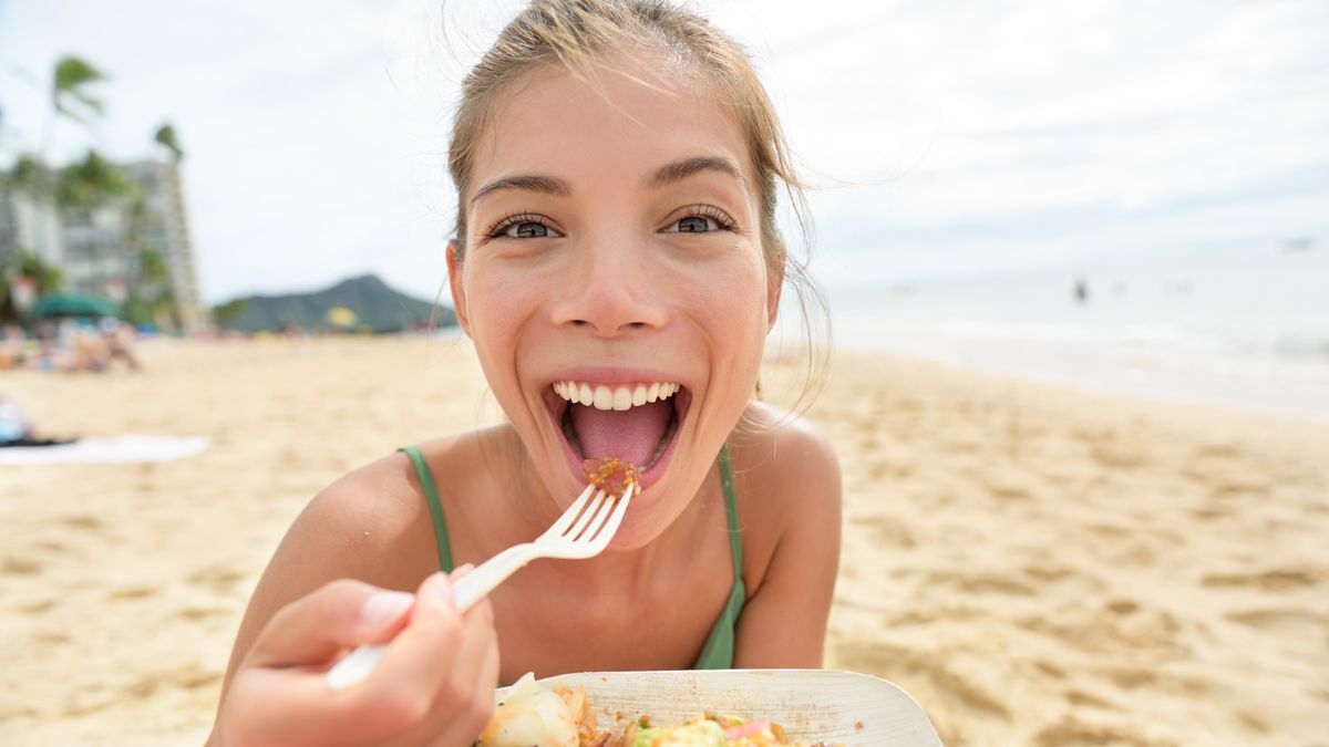 Czego nie jeść przed opalaniem?