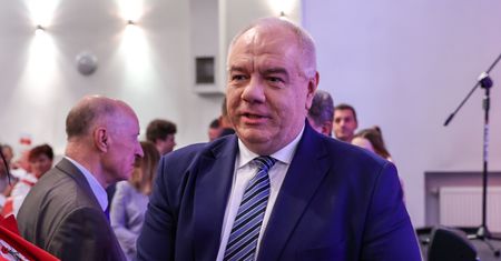 Przełom ws. zasiłku pogrzebowego. Jacek Sasin mówi o podwyżce przed wyborami