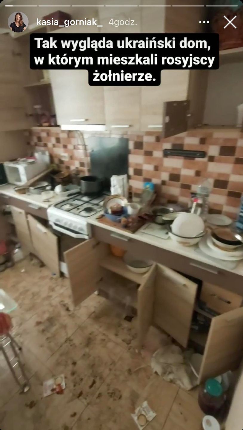 Dziennikarka zdaje relację z wydarzeń na Ukrainie 